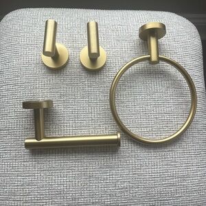 Gold Bathroom Hardware Set